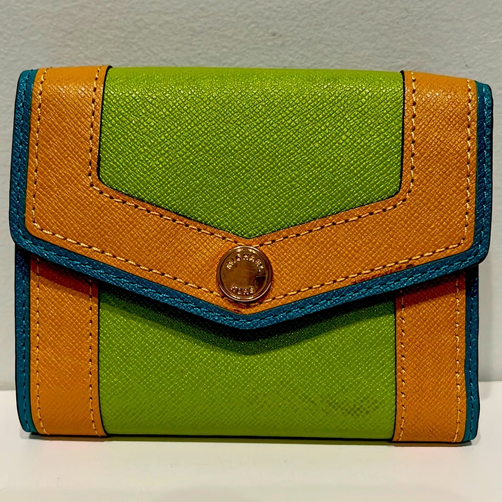 Michael Kors trifold wallet with removable coin purse